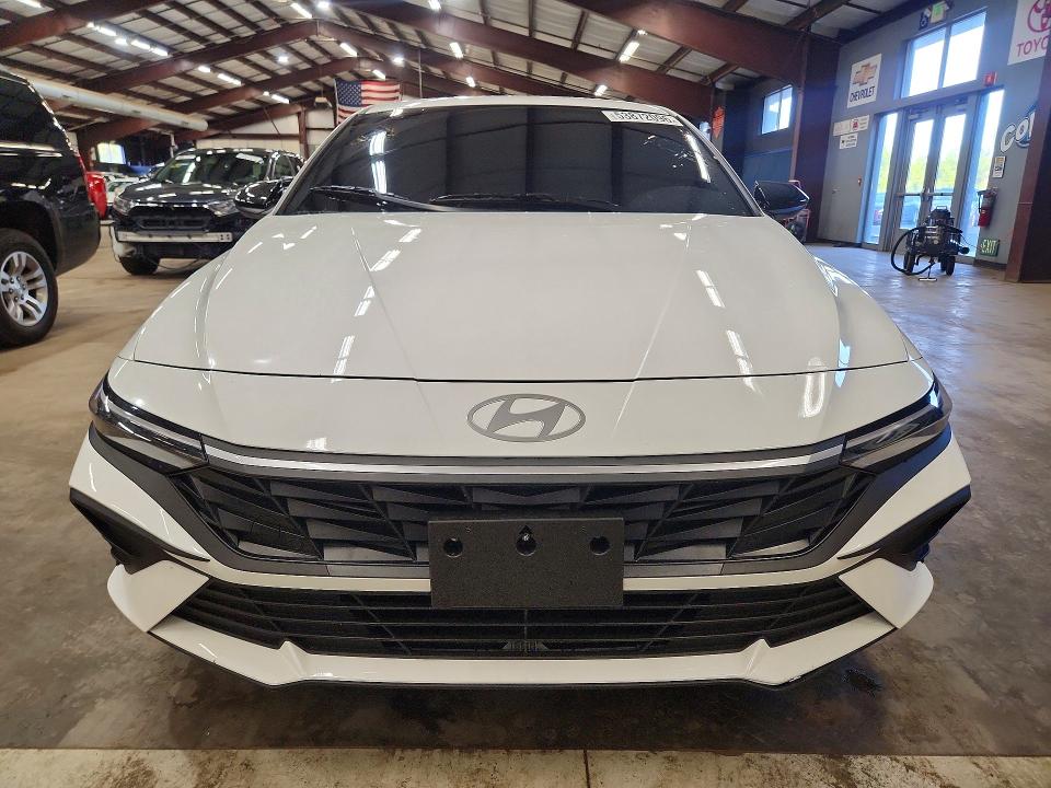 Aukcja sprzedaży 2025 Hyundai Elantra, vin: KMHLM4DG0SU094582, numer aukcji: 53872096