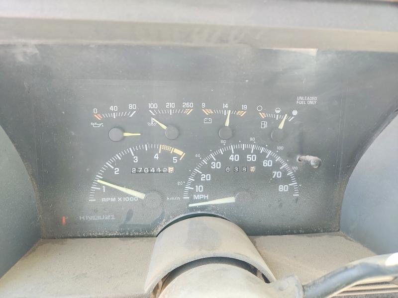 Продажа на аукционе авто 1994 Gmc Suburban, vin: 1GKGC26N9RJ726374, номер лота: 53322236