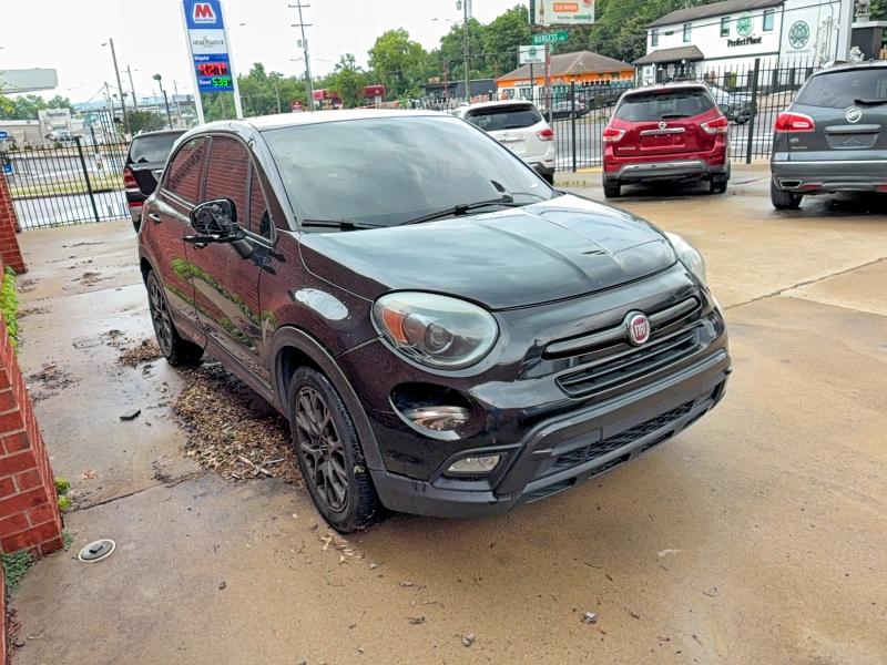 54825316 :رقم المزاد ، ZFBCFYCB9JP642932 vin ، 2018 Fiat 500x مزاد بيع