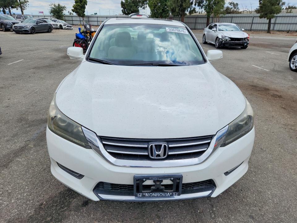 55070876 :رقم المزاد ، 1HGCR2F73FA003398 vin ، 2015 Honda Accord مزاد بيع