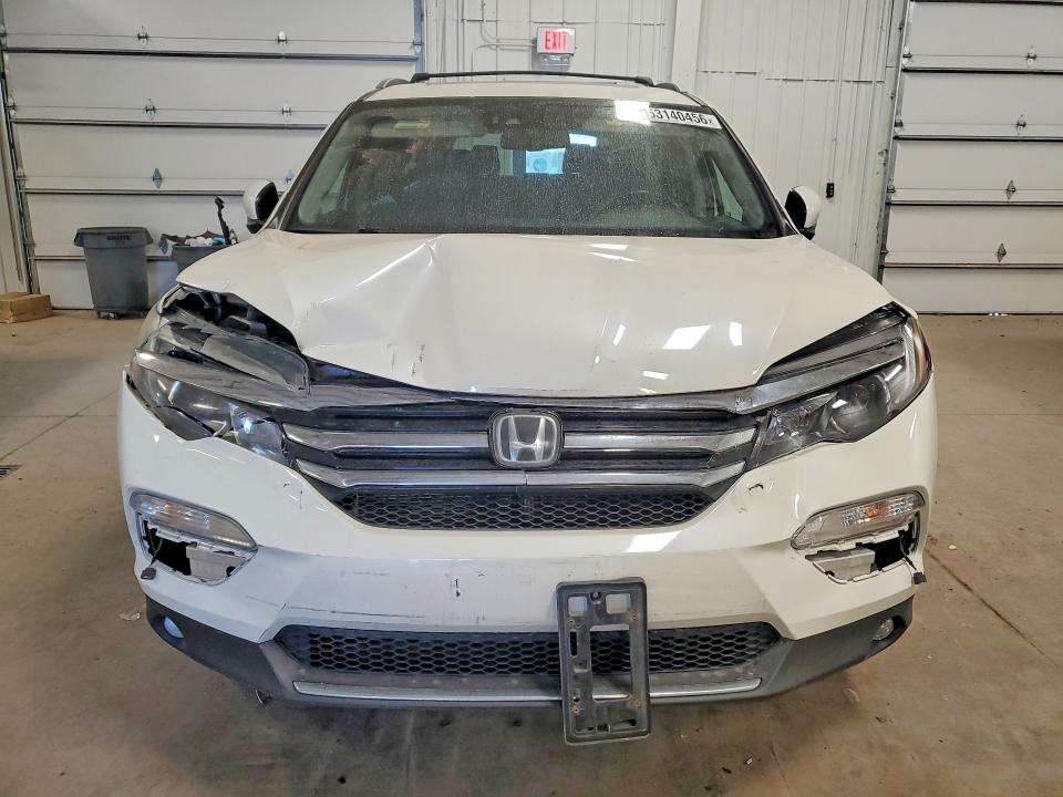 2017 Honda Pilot მანქანა იყიდება აუქციონზე, vin: 5FNYF6H09HB011133, აუქციონის ნომერი: 53140456