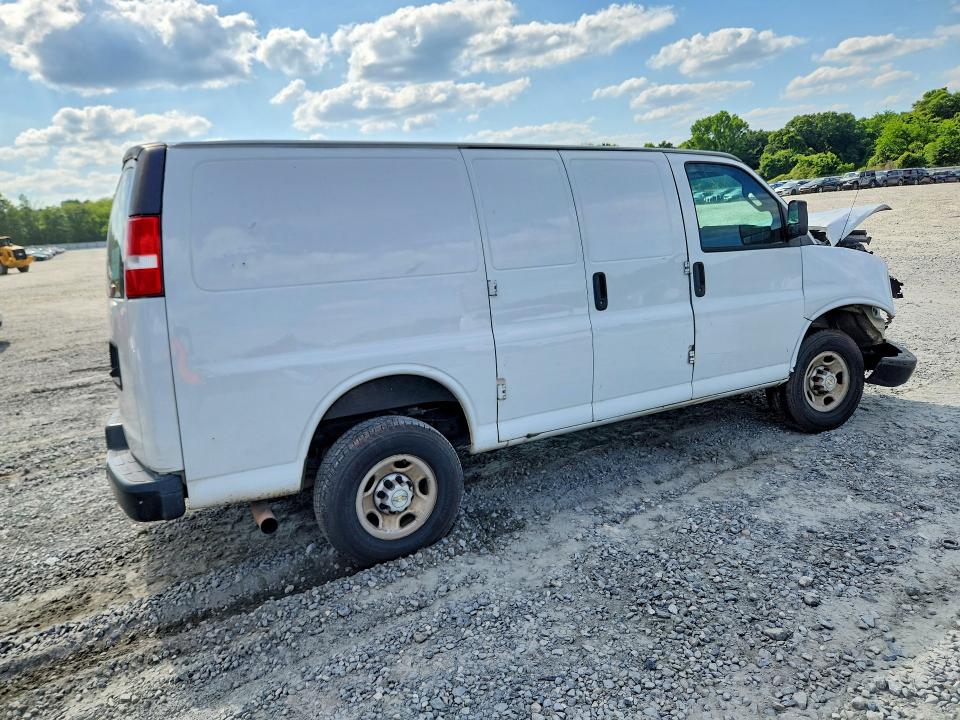 54250246 :رقم المزاد ، 1GCWGAFG4L1243082 vin ، 2020 Chevrolet Express G2500 مزاد بيع