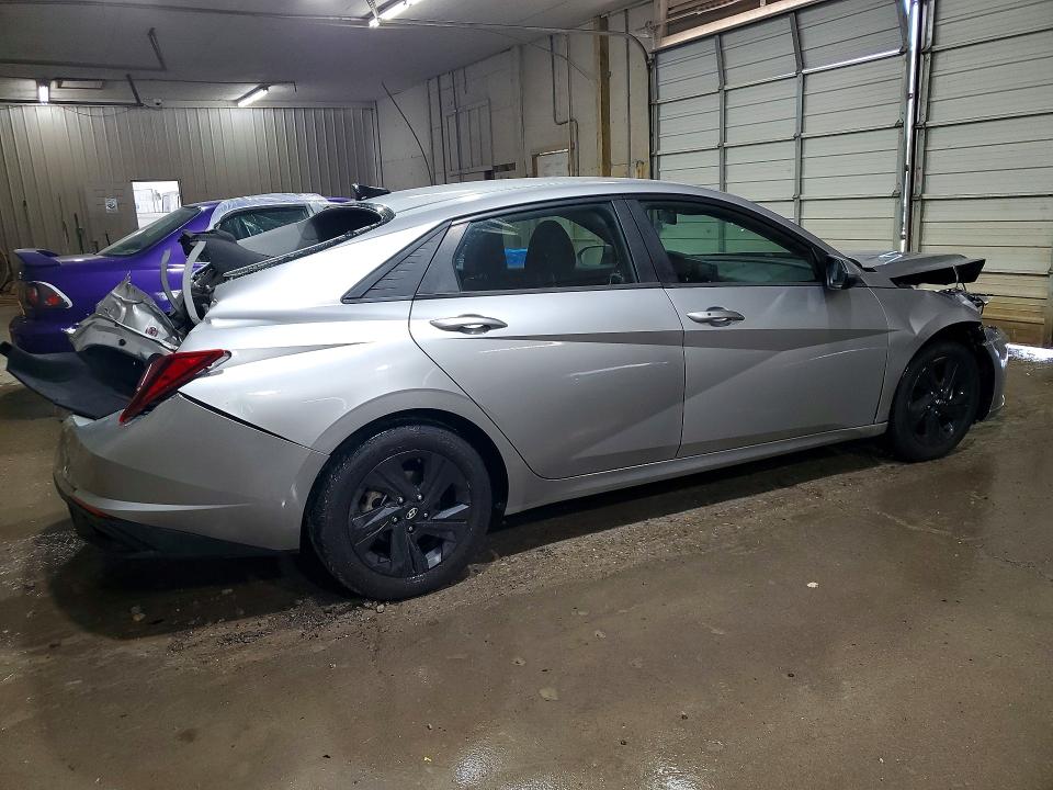 Продажа на аукционе авто 2021 Hyundai Elantra, vin: 5NPLM4AG4MH043799, номер лота: 55304776