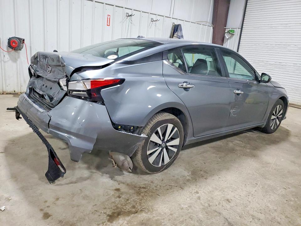 Продаж на аукціоні авто 2021 Nissan Altima, vin: 1N4BL4DW4MN301486, номер лоту: 52021936