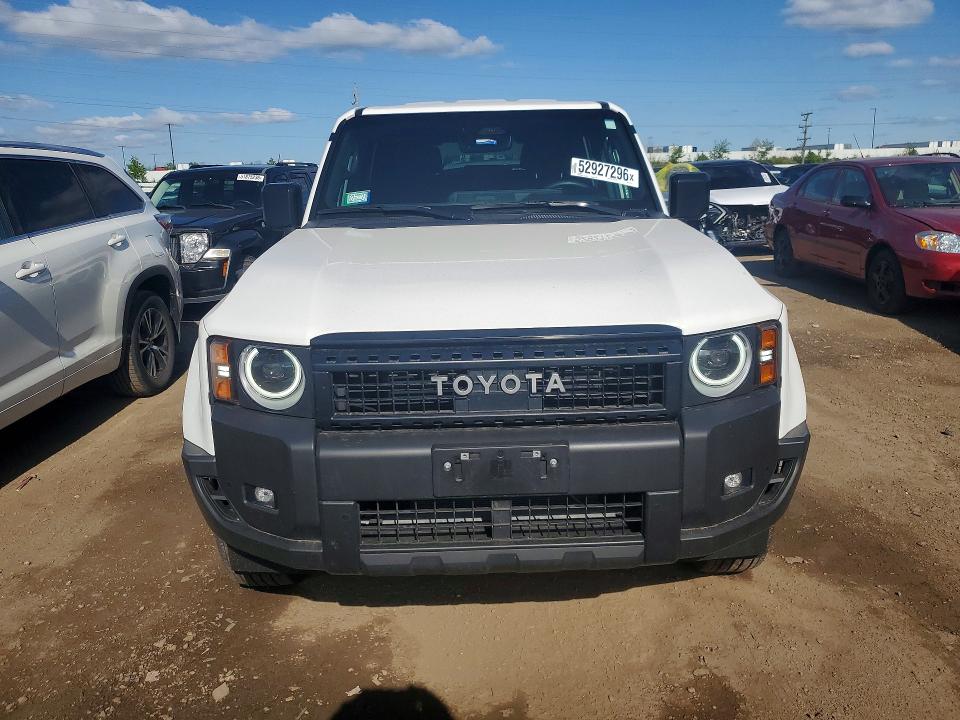52927296 :رقم المزاد ، JTEABFAJ3RK015713 vin ، 2024 Toyota Land Cruiser مزاد بيع