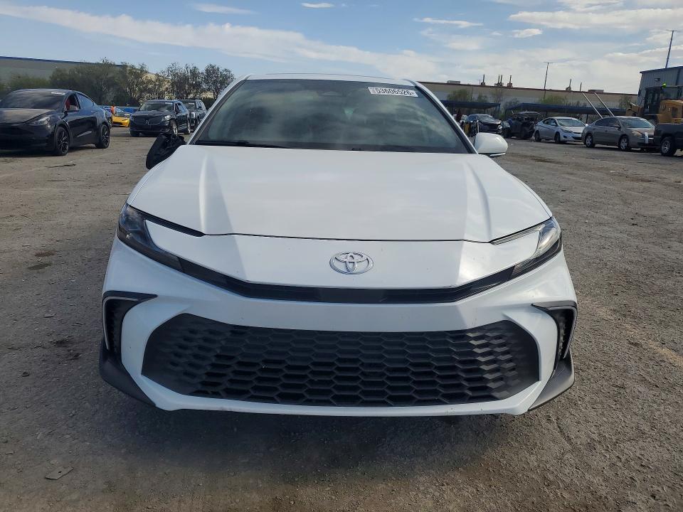 53606526 :رقم المزاد ، 4T1DAACK9SU613100 vin ، 2025 Toyota Camry مزاد بيع