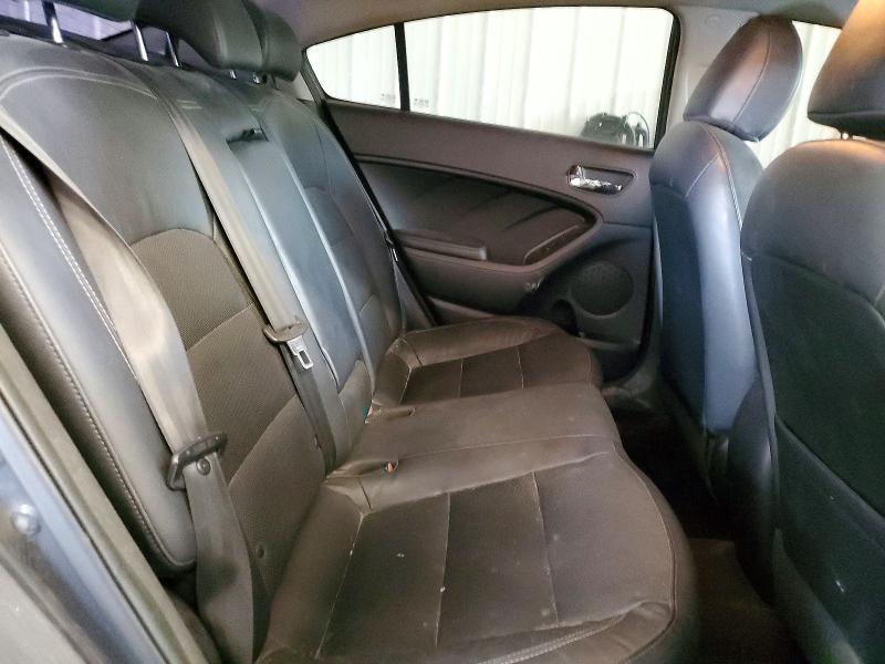 52498336 :رقم المزاد ، KNAFZ4A85F5305658 vin ، 2015 Kia Forte مزاد بيع