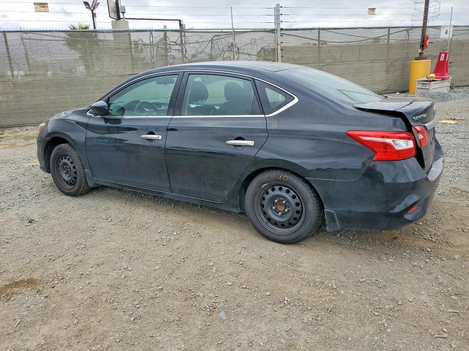 Aukcja sprzedaży 2018 Nissan Sentra, vin: 3N1AB7AP4JY333363, numer aukcji: 53852256