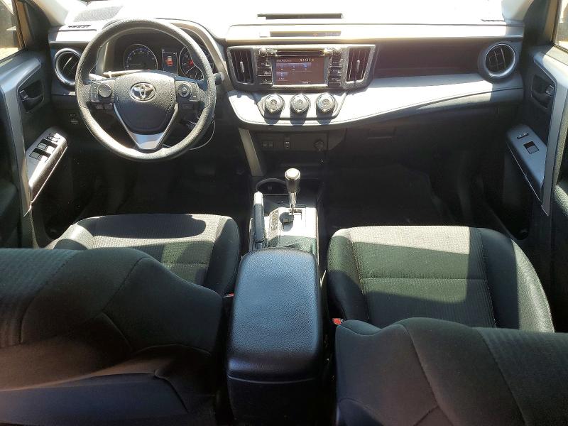 52843966 :رقم المزاد ، 2T3ZFREV6JW498846 vin ، 2018 Toyota Rav4 مزاد بيع