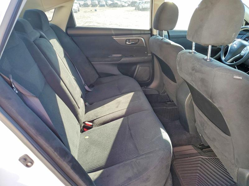 Продажа на аукционе авто 2015 Nissan Altima, vin: 1N4AL3AP9FN306771, номер лота: 53214796