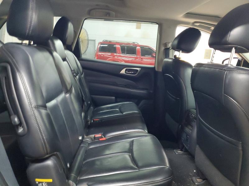 53971126 :رقم المزاد ، 5N1AR2MM8GC668135 vin ، 2016 Nissan Pathfinder مزاد بيع
