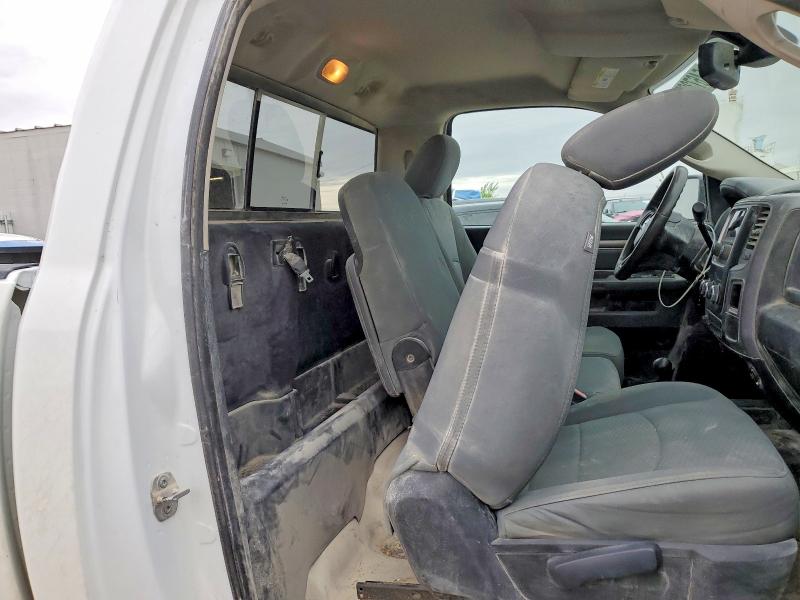 54673276 :رقم المزاد ، 3C6LR5AT0EG304979 vin ، 2014 Ram 2500 مزاد بيع