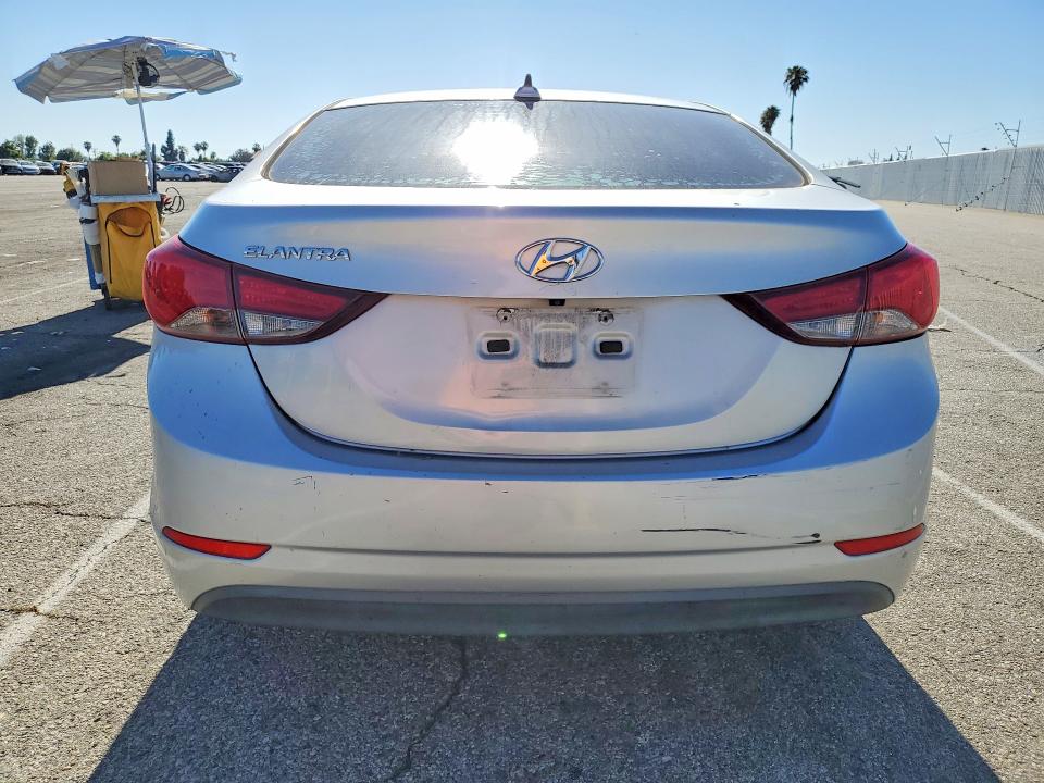2016 Hyundai Elantra მანქანა იყიდება აუქციონზე, vin: 5NPDH4AE0GH697758, აუქციონის ნომერი: 52766116