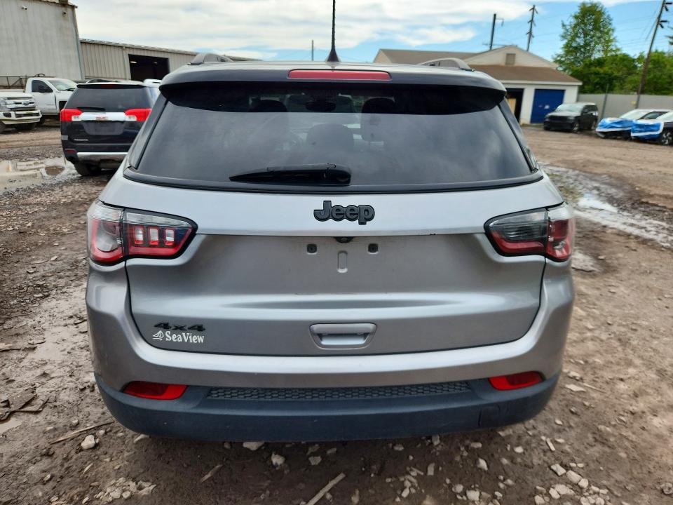 52850866 :رقم المزاد ، 3C4NJDBB3KT750409 vin ، 2019 Jeep Compass مزاد بيع