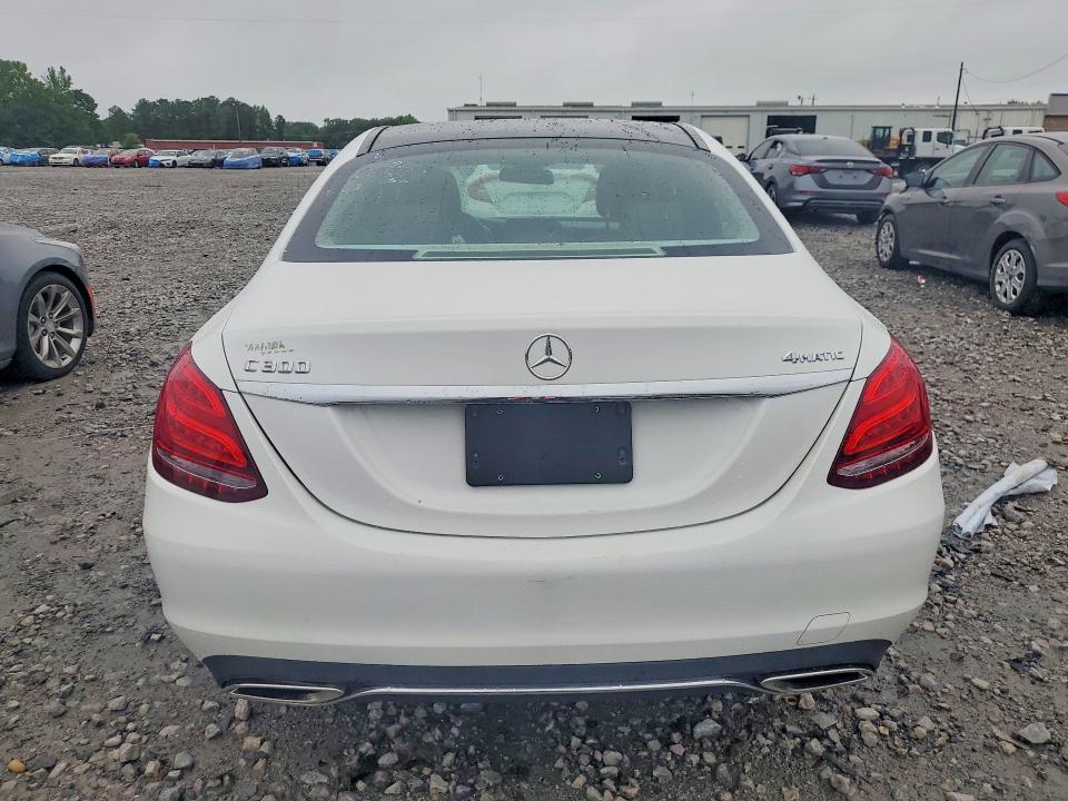 52717796 :رقم المزاد ، 55SWF4KB7FU082266 vin ، 2015 Mercedes-benz C مزاد بيع