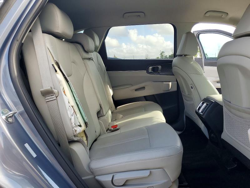 53806586 :رقم المزاد ، 5XYRL4JC2SG332713 vin ، 2025 Kia Sorento مزاد بيع