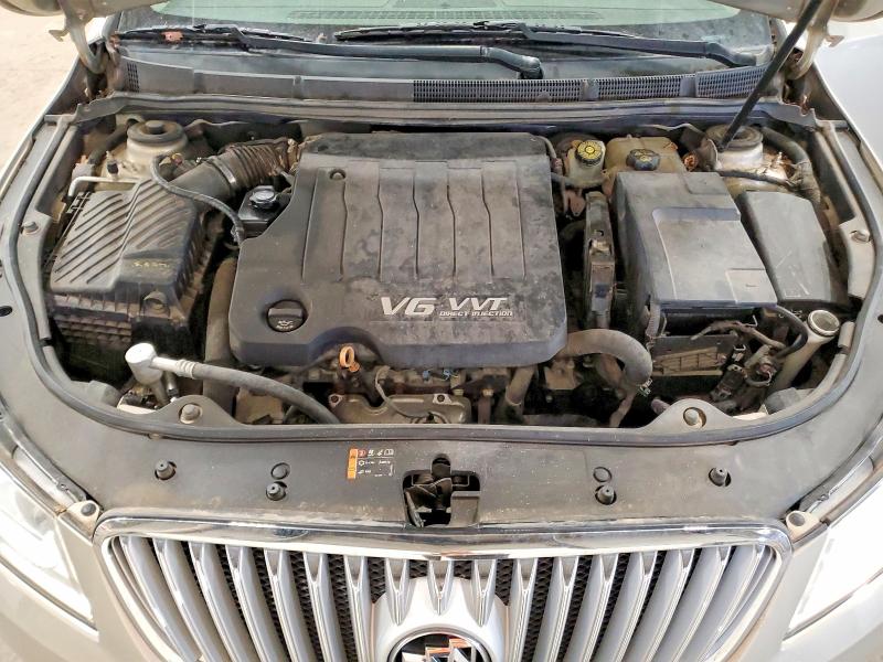 51992386 :رقم المزاد ، 1G4GC5ED1BF399611 vin ، 2011 Buick Lacrosse مزاد بيع