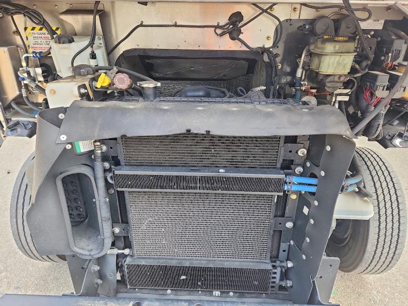 Продаж на аукціоні авто 2020 Freightliner Chassis, vin: 4UZAC2EA2LCMH8049, номер лоту: 57091206