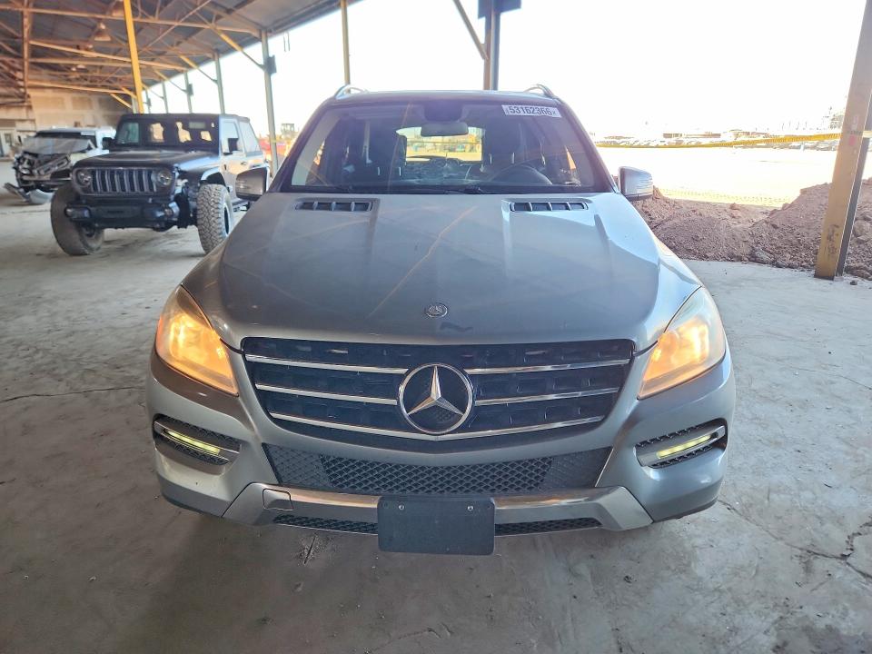 53162366 :رقم المزاد ، 4JGDA5JBXFA475049 vin ، 2015 Mercedes-benz Ml مزاد بيع