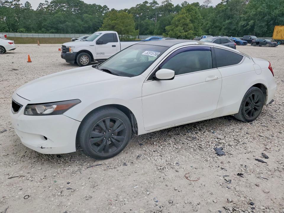 2010 Honda Accord მანქანა იყიდება აუქციონზე, vin: 1HGCS1B86AA002736, აუქციონის ნომერი: 52915756