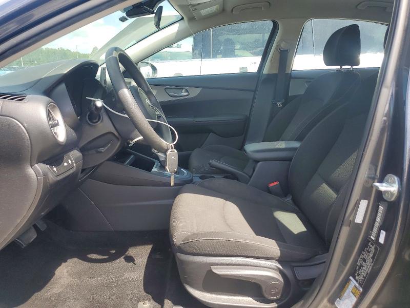 2021 Kia Forte მანქანა იყიდება აუქციონზე, vin: 3KPF24AD7ME401734, აუქციონის ნომერი: 54704056