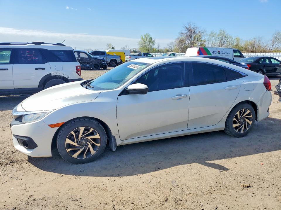 Aukcja sprzedaży 2017 Honda Civic, vin: 2HGFC2F82HH031057, numer aukcji: 52241026