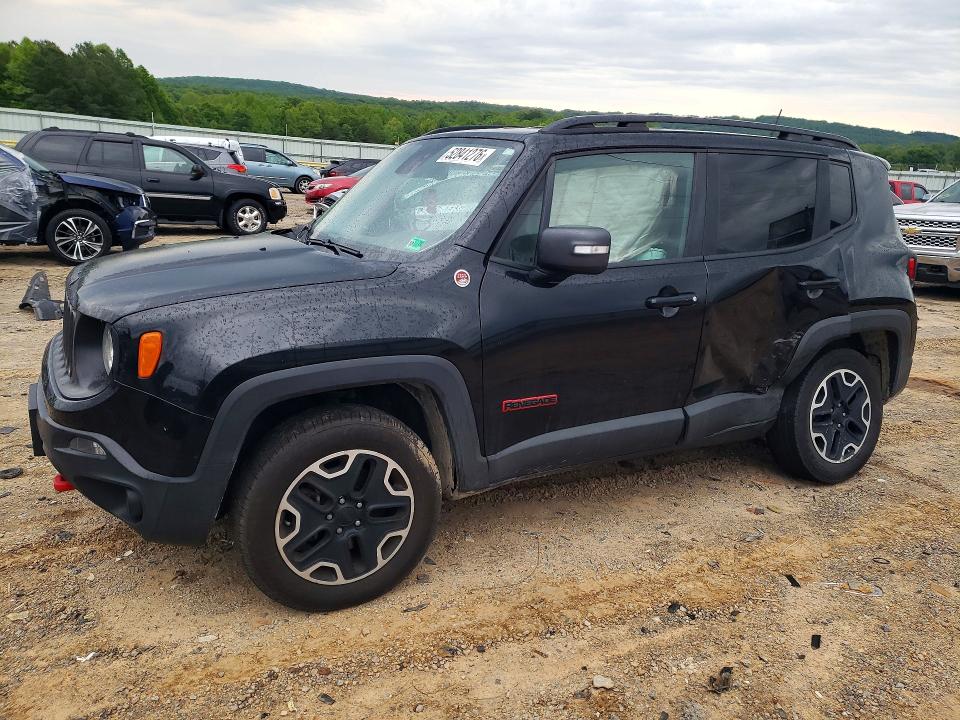 52841276 :رقم المزاد ، ZACCJBCBXHPG42136 vin ، 2017 Jeep Renegade مزاد بيع