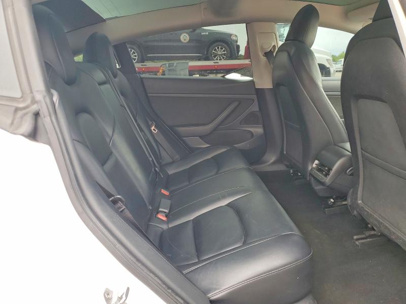 Продажа на аукционе авто 2021 Tesla Model 3, vin: 5YJ3E1EA3MF923473, номер лота: 52751336