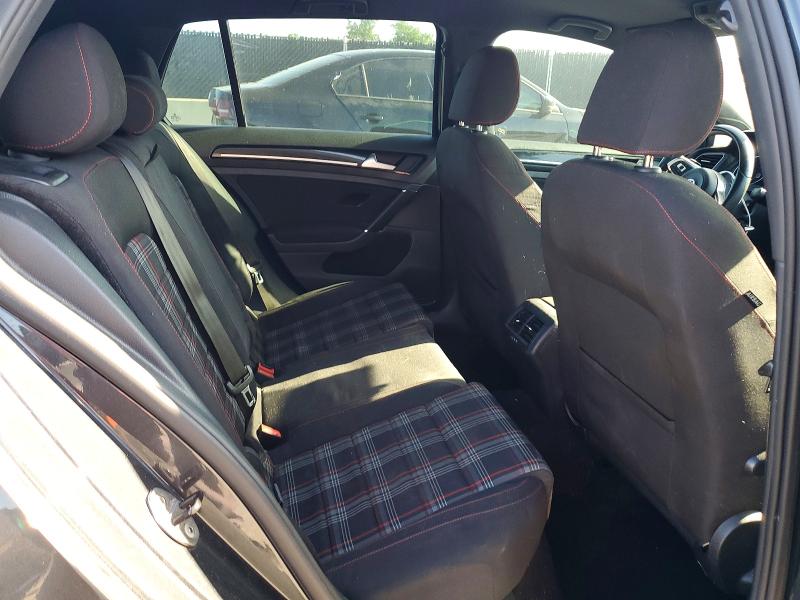 Продажа на аукционе авто 2015 Volkswagen Gti, vin: 3VW4T7AU8FM051557, номер лота: 52555766