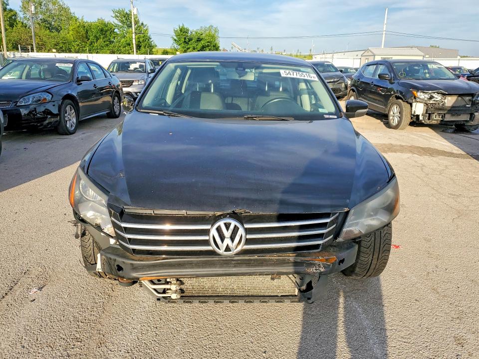 54775516 :رقم المزاد ، 1VWAH7A38EC013354 vin ، 2014 Volkswagen Passat مزاد بيع