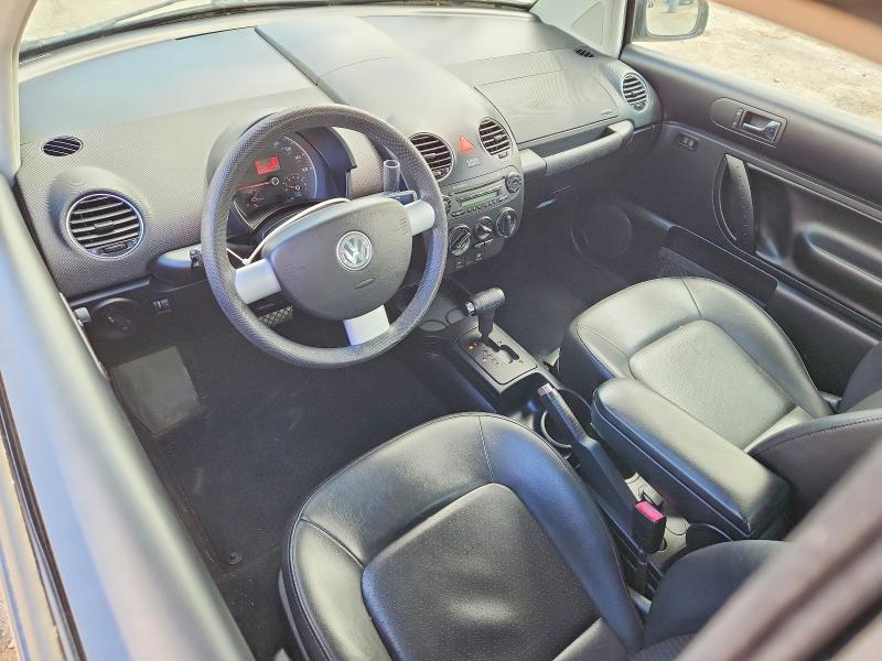 2010 Volkswagen New Beetle მანქანა იყიდება აუქციონზე, vin: 3VWPG3AG6AM018845, აუქციონის ნომერი: 52595106
