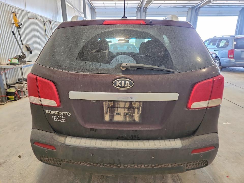 2013 Kia Sorento მანქანა იყიდება აუქციონზე, vin: 5XYKT3A68DG382895, აუქციონის ნომერი: 52681486