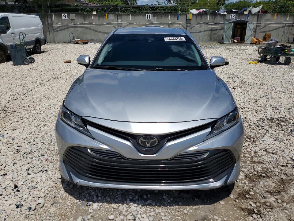 2020 Toyota Camry მანქანა იყიდება აუქციონზე, vin: 4T1C11AK9LU861296, აუქციონის ნომერი: 54356706