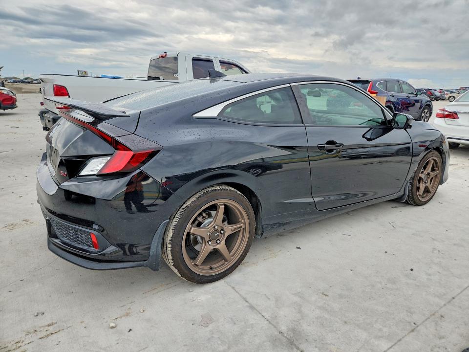 52181436 :رقم المزاد ، 2HGFC3A53JH753016 vin ، 2018 Honda Civic مزاد بيع
