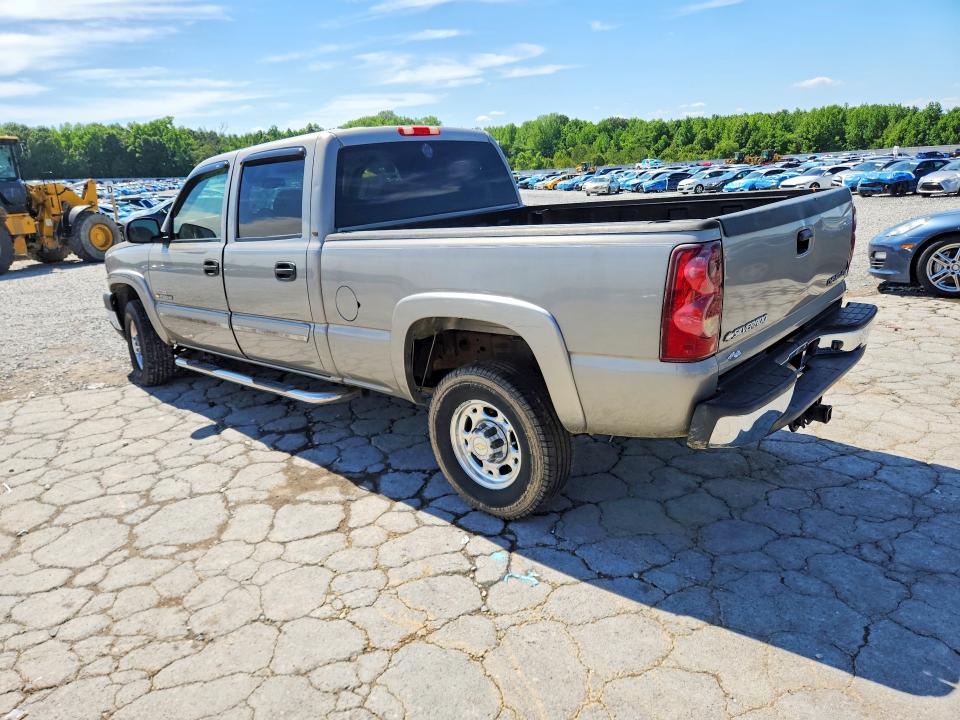 51840466 :رقم المزاد ، 1GCHC23173F158542 vin ، 2003 Chevrolet Silverado مزاد بيع