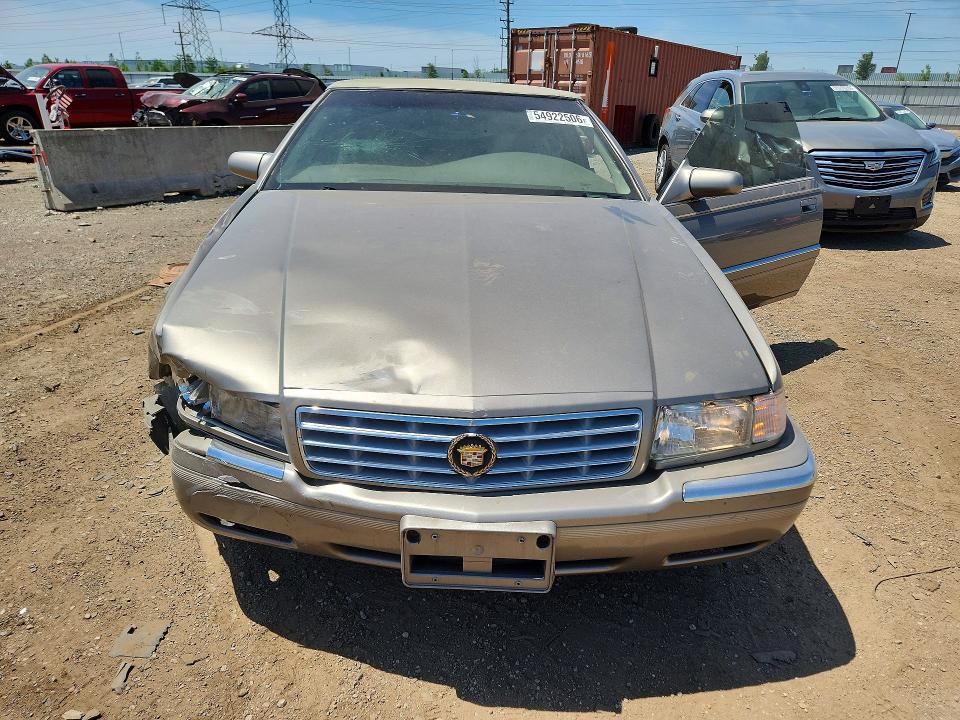 54922506 :رقم المزاد ، 1G6EL12Y1YU132195 vin ، 2000 Cadillac Eldorado مزاد بيع