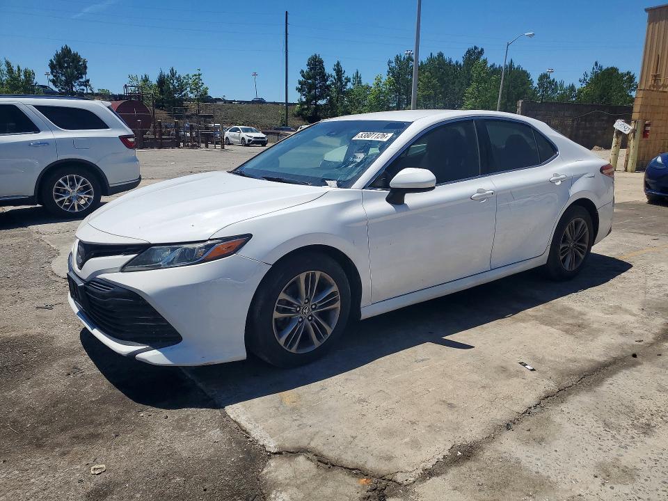 Продаж на аукціоні авто 2018 Toyota Camry, vin: 4T1B11HK6JU051879, номер лоту: 53801126