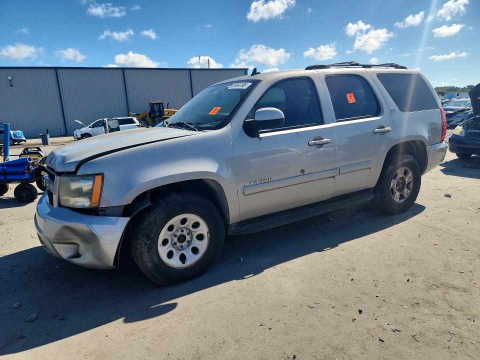 2007 Chevrolet Tahoe მანქანა იყიდება აუქციონზე, vin: 1GNFK13097J114208, აუქციონის ნომერი: 53464186