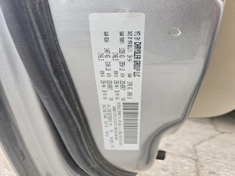54105566 :رقم المزاد ، 2C4RC1BG2FR582910 vin ، 2015 Chrysler Town & Country مزاد بيع