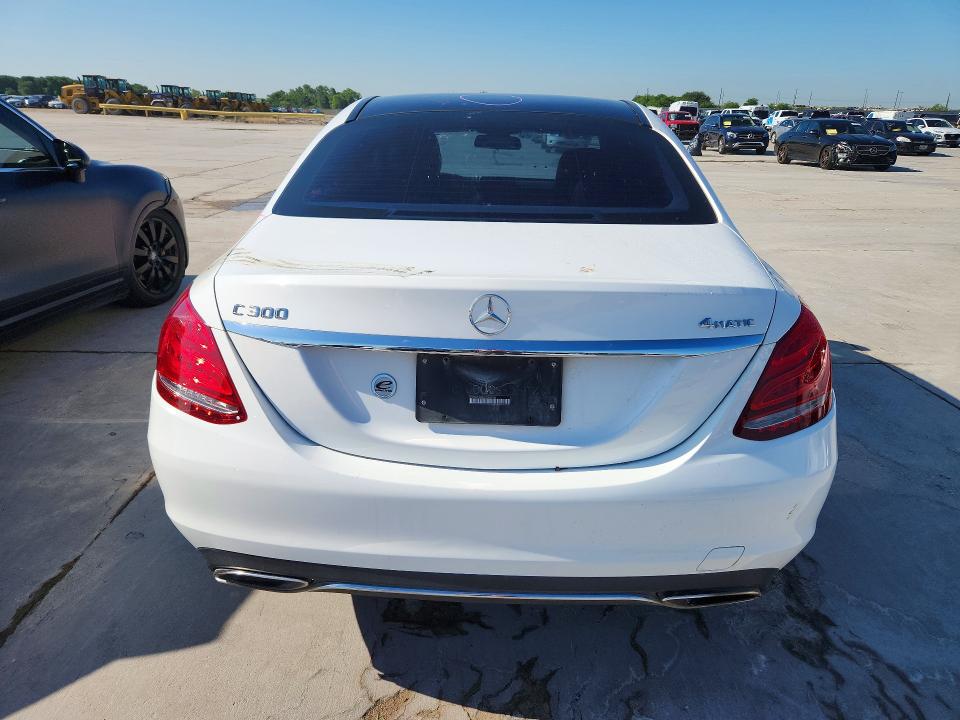 2015 Mercedes-benz C მანქანა იყიდება აუქციონზე, vin: 55SWF4KB0FU008705, აუქციონის ნომერი: 53280736