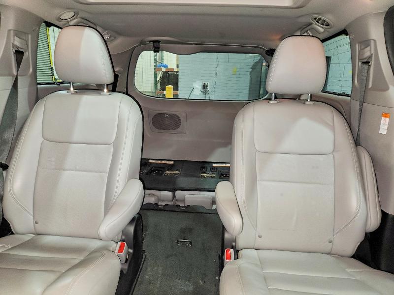 Продаж на аукціоні авто 2017 Toyota Sienna, vin: 5TDDZ3DC0HS184328, номер лоту: 52477036