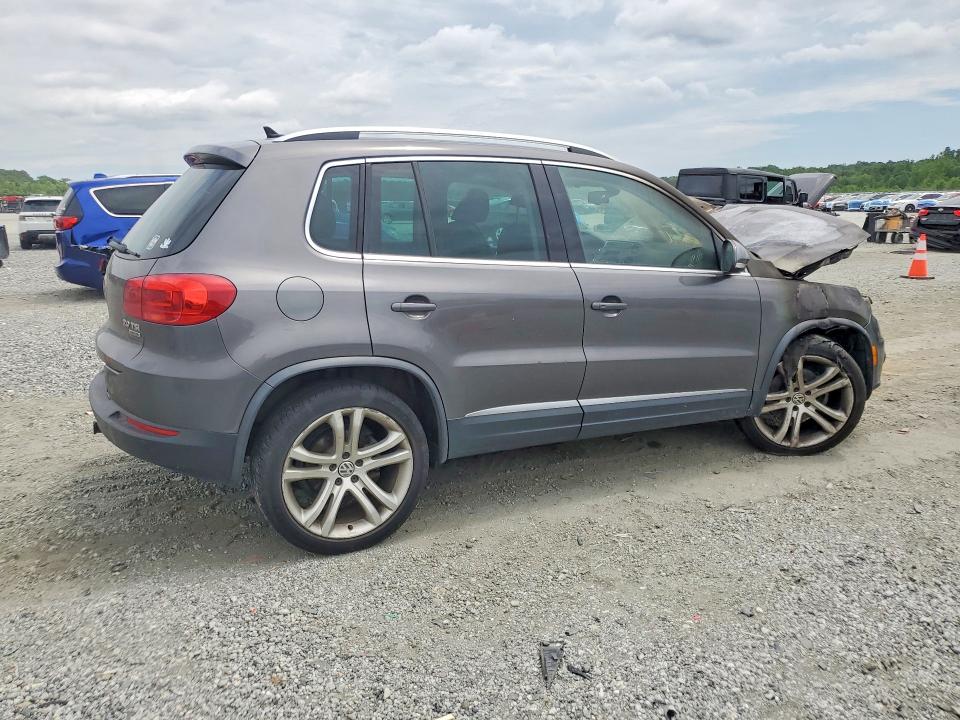 52692326 :رقم المزاد ، WVGBV7AX7CW003196 vin ، 2012 Volkswagen Tiguan مزاد بيع
