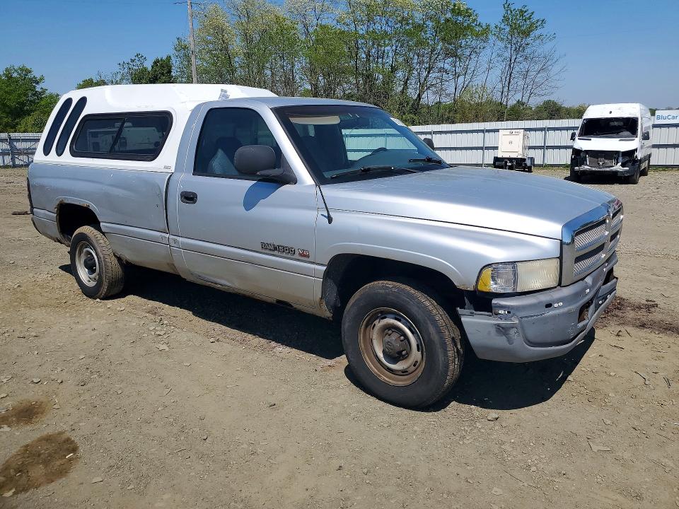 2000 Dodge Ram 1500 მანქანა იყიდება აუქციონზე, vin: 1B7HC16X61S216803, აუქციონის ნომერი: 52163626
