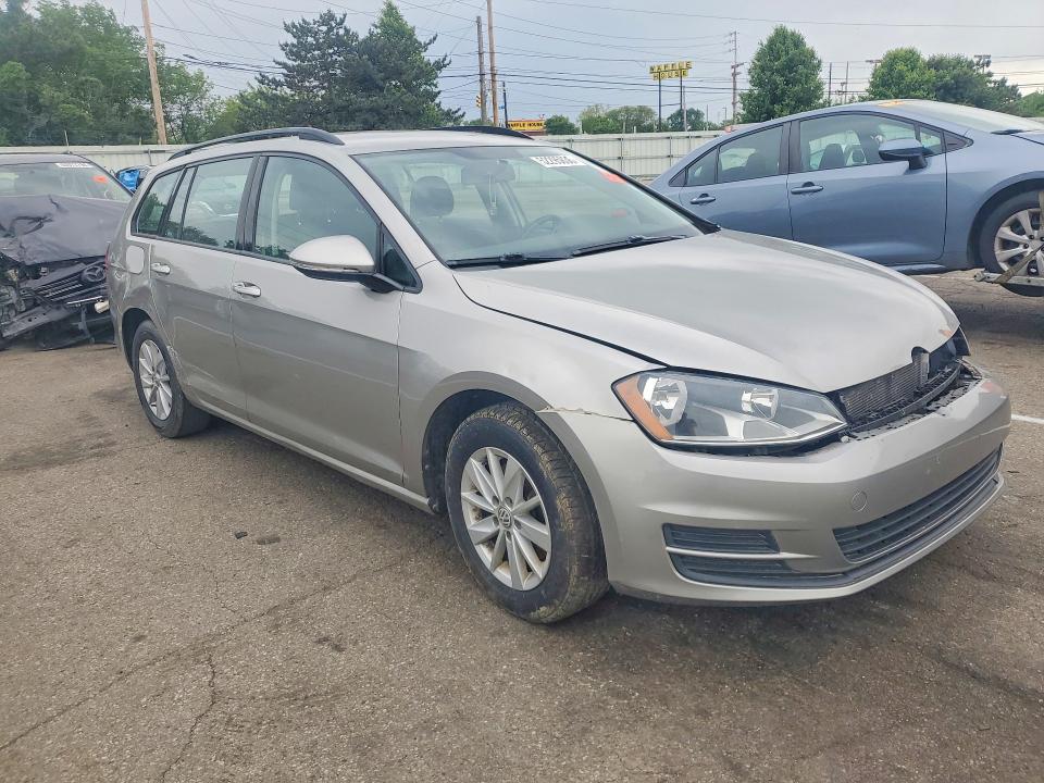 Auction sale of the 2016 Volkswagen Golf Sportwagen, vin: 3VWC17AU9GM513921, lot number: 52295836