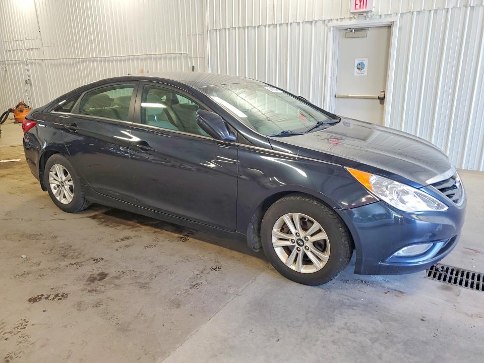 54943596 :رقم المزاد ، 5NPEB4AC2DH774517 vin ، 2013 Hyundai Sonata مزاد بيع