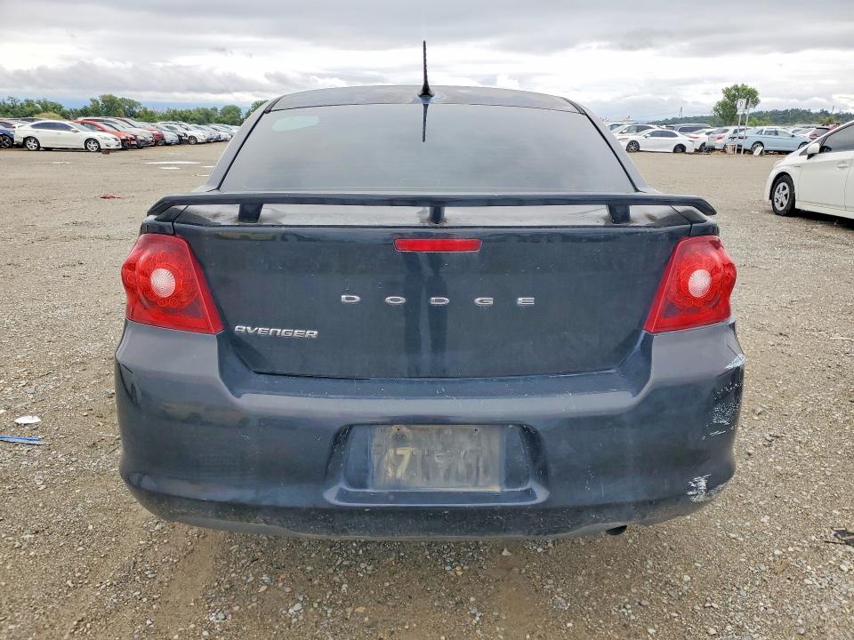 2013 Dodge Avenger მანქანა იყიდება აუქციონზე, vin: 1C3CDZAB8DN645398, აუქციონის ნომერი: 55055936
