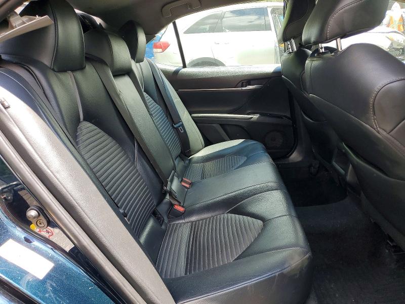 Продажа на аукционе авто 2018 Toyota Camry, vin: 4T1B11HK6JU598456, номер лота: 53040146