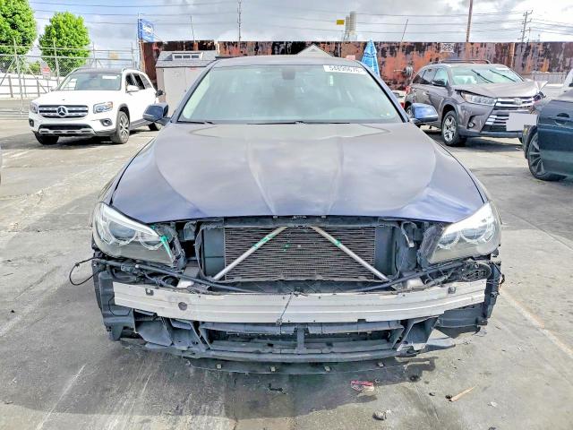 54890676 :رقم المزاد ، WBA5A5C55GG349984 vin ، 2016 Bmw 528 مزاد بيع