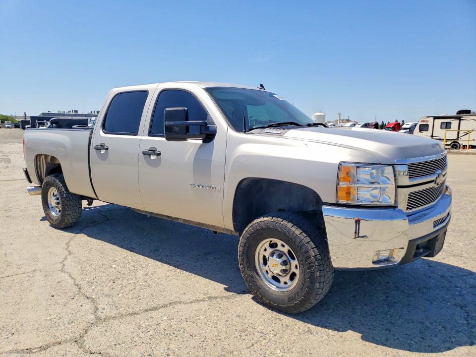 54800946 :رقم المزاد ، 1GCHK236X8F147489 vin ، 2008 Chevrolet Silverado مزاد بيع