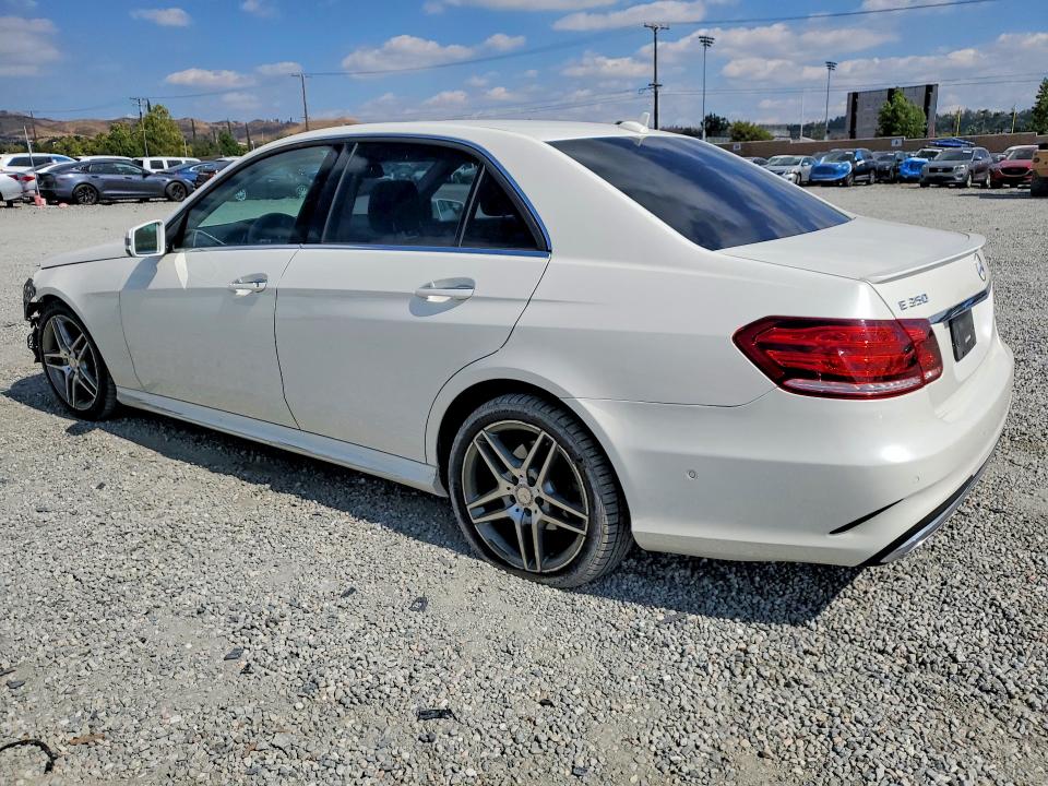 Продажа на аукционе авто 2016 Mercedes-benz E, vin: WDDHF5KB5GB313823, номер лота: 55388596
